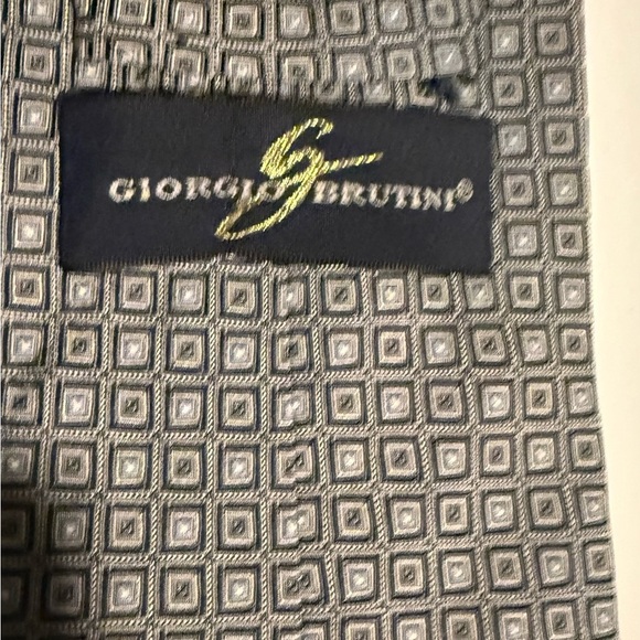 Giorgio Brutini 100% Silk Men’s Neck Tie - Picture 2 of 3